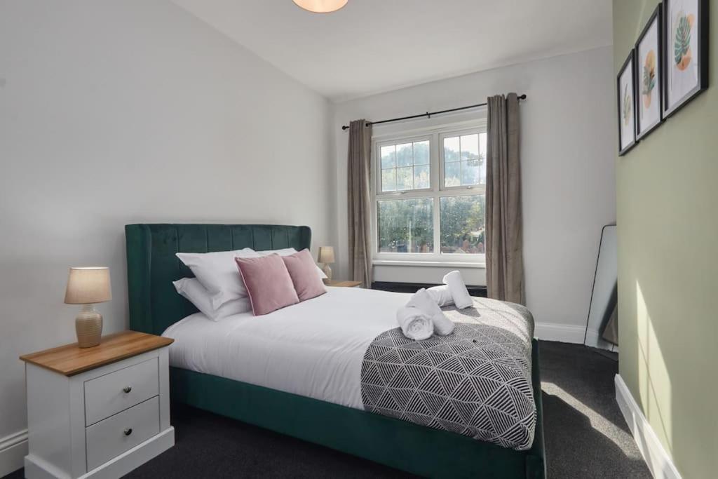 Cosy 3-Bedroom House In Seaham - Street Parking Buitenkant foto