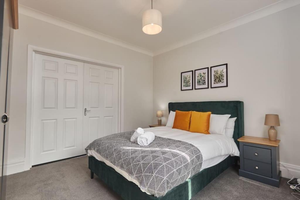 Cosy 3-Bedroom House In Seaham - Street Parking Buitenkant foto
